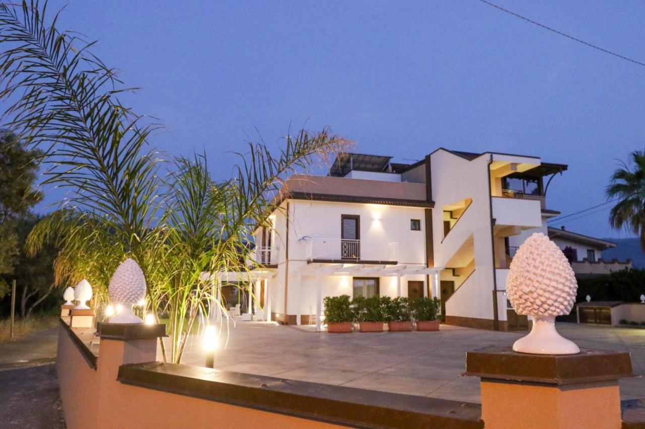 B&B Il Girasole Capo dʼOrlando Dış mekan fotoğraf