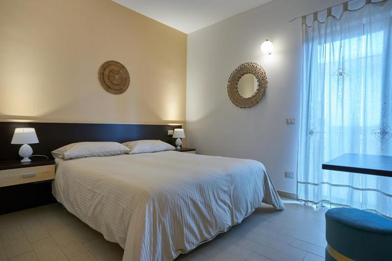 B&B Il Girasole Capo dʼOrlando Dış mekan fotoğraf