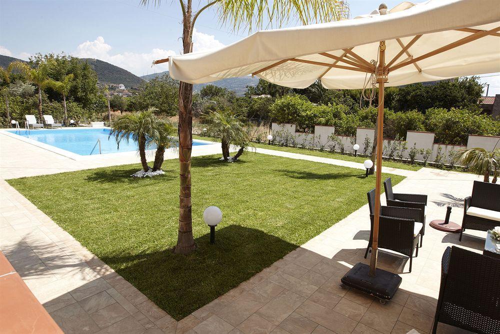 B&B Il Girasole Capo dʼOrlando Dış mekan fotoğraf